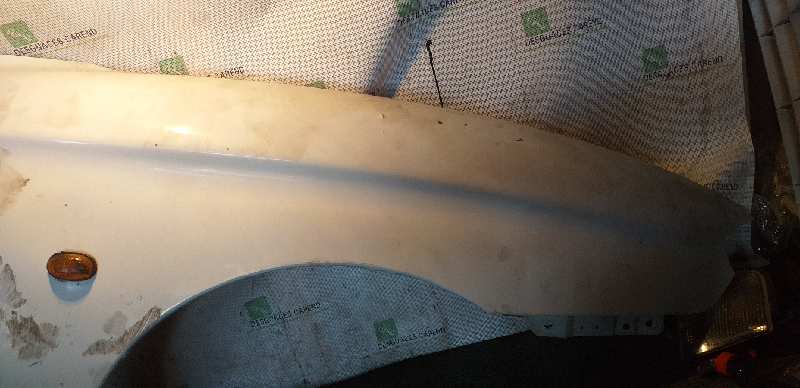 ALETA DELANTERA DERECHA