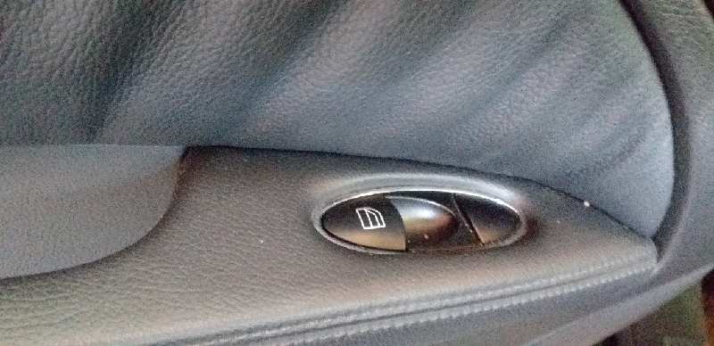 ELEVALUNAS TRASERO IZQUIERDO