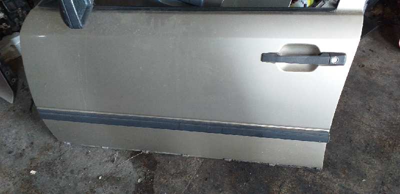 ELEVALUNAS DELANTERO IZQUIERDO