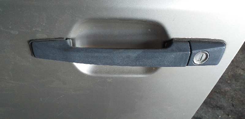 MANETA EXTERIOR DELANTERA IZQUIERDA