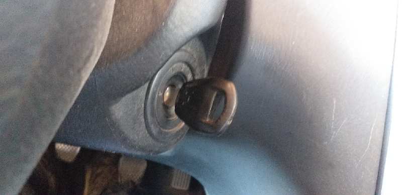 CONMUTADOR DE ARRANQUE