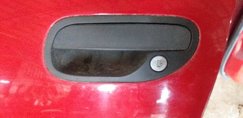 MANETA EXTERIOR DELANTERA IZQUIERDA