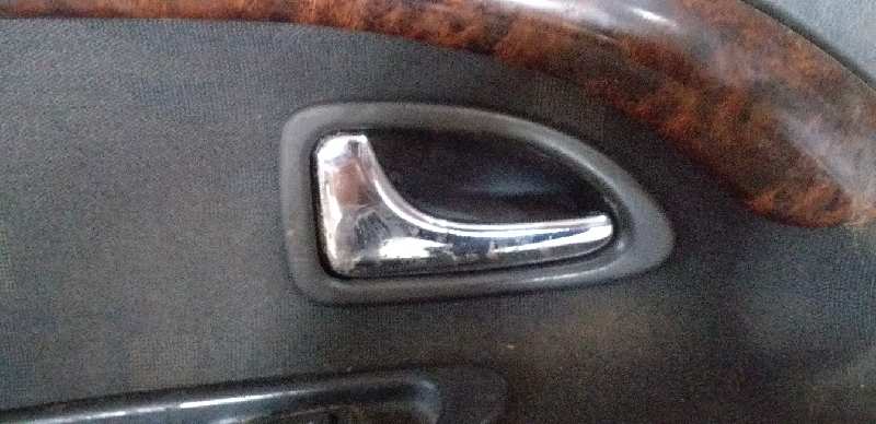 MANETA INTERIOR DELANTERA IZQUIERDA