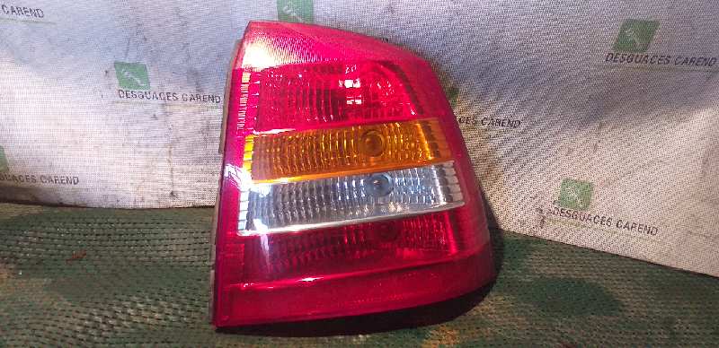 PILOTO TRASERO DERECHO