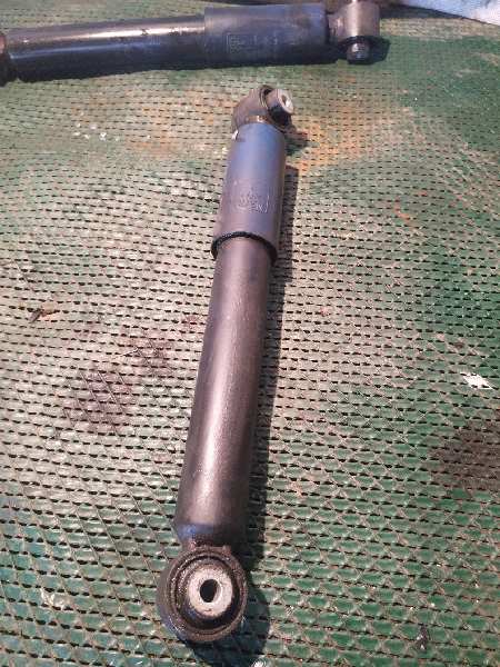 JUEGO AMORTIGUADORES TRASERO