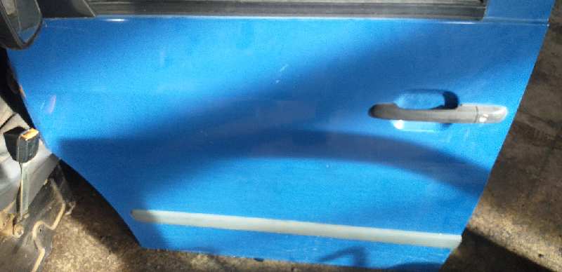 PUERTA DELANTERA IZQUIERDA