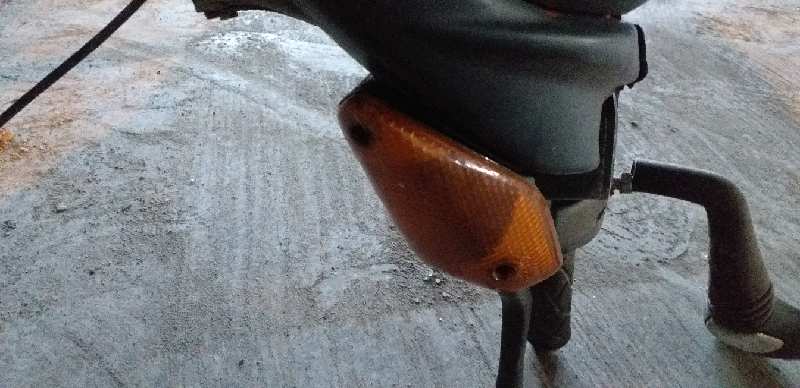 PILOTO DELANTERO IZQUIERDO