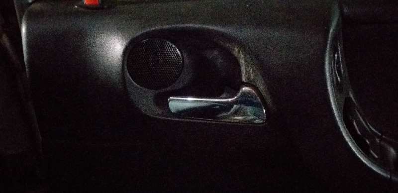 MANETA INTERIOR TRASERA DERECHA