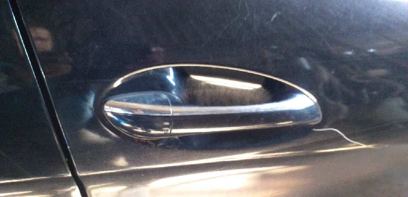 MANETA EXTERIOR DELANTERA DERECHA