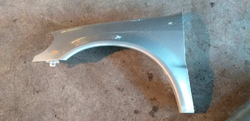 ALETA DELANTERA IZQUIERDA