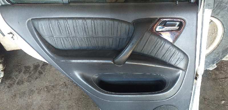 ELEVALUNAS TRASERO IZQUIERDO