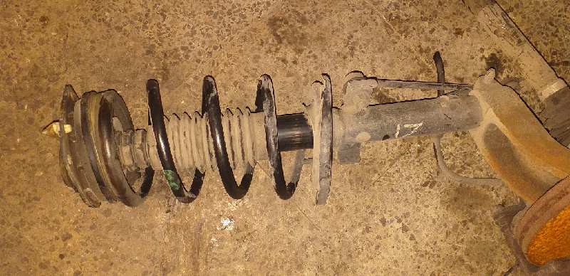 AMORTIGUADOR DELANTERO IZQUIERDO