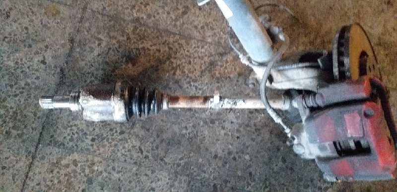 TRANSMISION DELANTERA IZQUIERDA