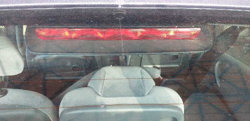 LUZ CENTRAL DE FRENO