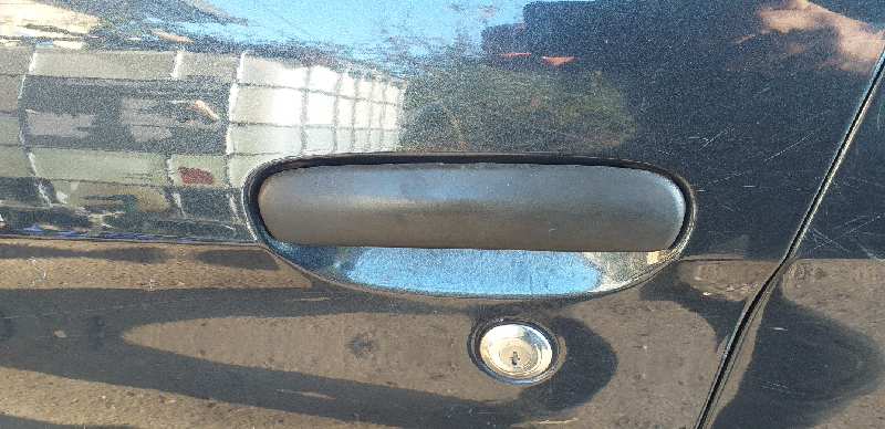 MANETA EXTERIOR DELANTERA IZQUIERDA