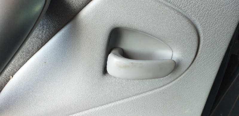 MANETA INTERIOR TRASERA IZQUIERDA