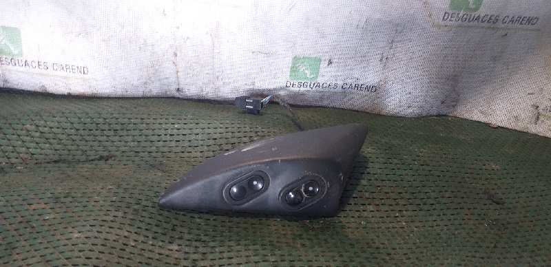 MANDO ELEVALUNAS DELANTERO IZQUIERDO 