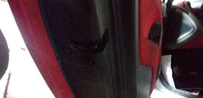 CERRADURA PUERTA DELANTERA IZQUIERDA 