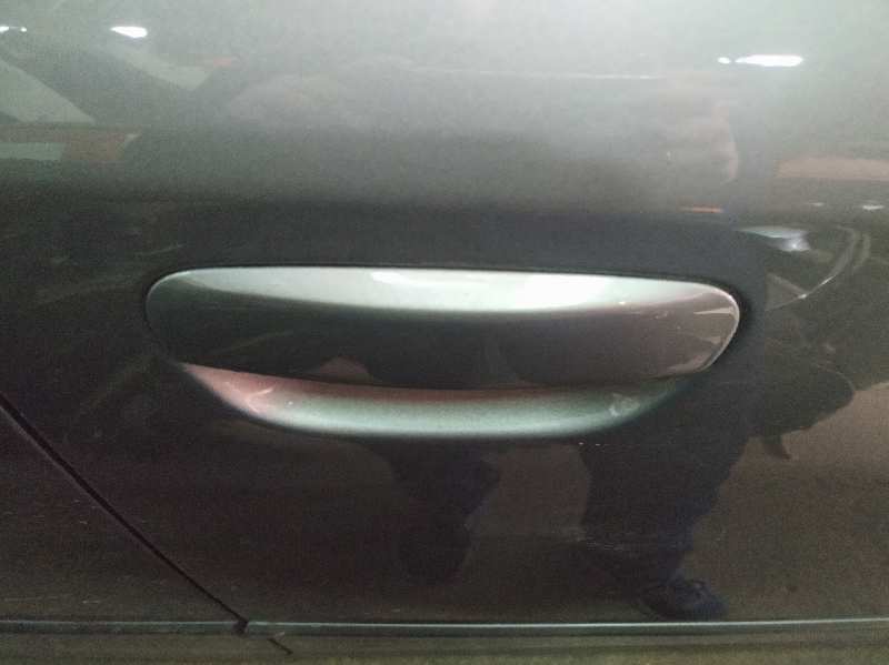 MANETA EXTERIOR DELANTERA DERECHA