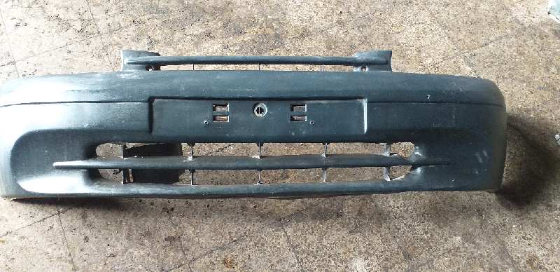 PARAGOLPES DELANTERO