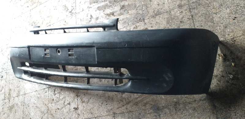 PARAGOLPES DELANTERO