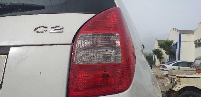 PILOTO TRASERO DERECHO