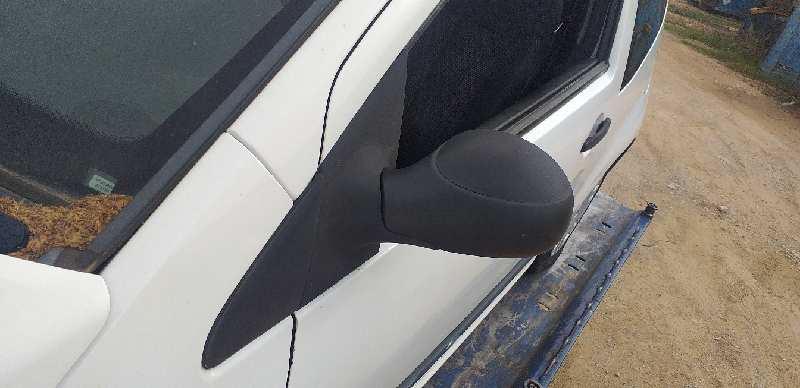 RETROVISOR IZQUIERDO