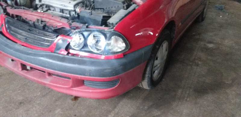 MANGUETA DELANTERA IZQUIERDA TOYOTA AVENSIS BERLINA (T 22)