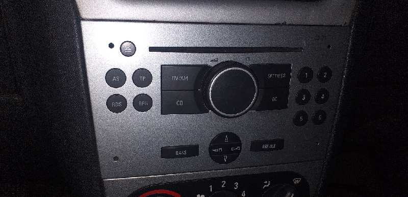 SISTEMA AUDIO / RADIO CD