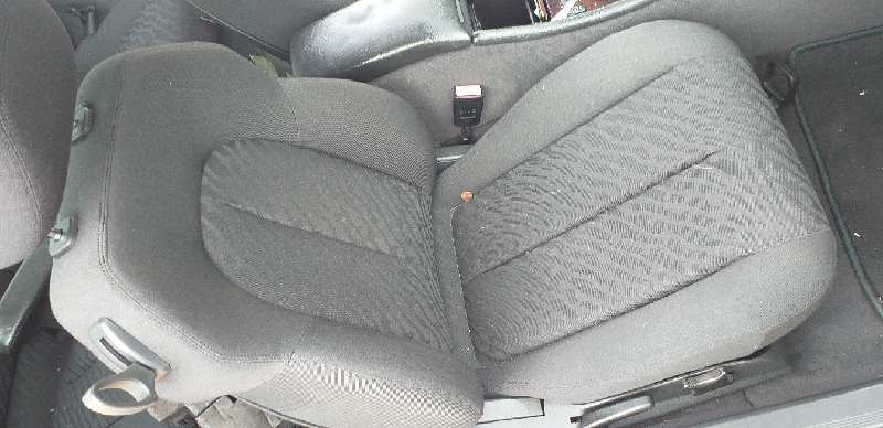 ASIENTO DELANTERO DERECHO