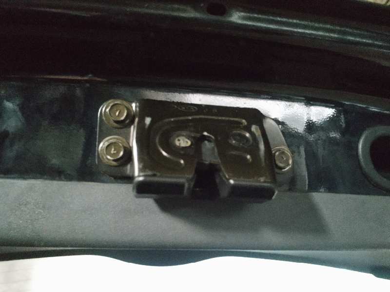 CERRADURA MALETERO / PORTON