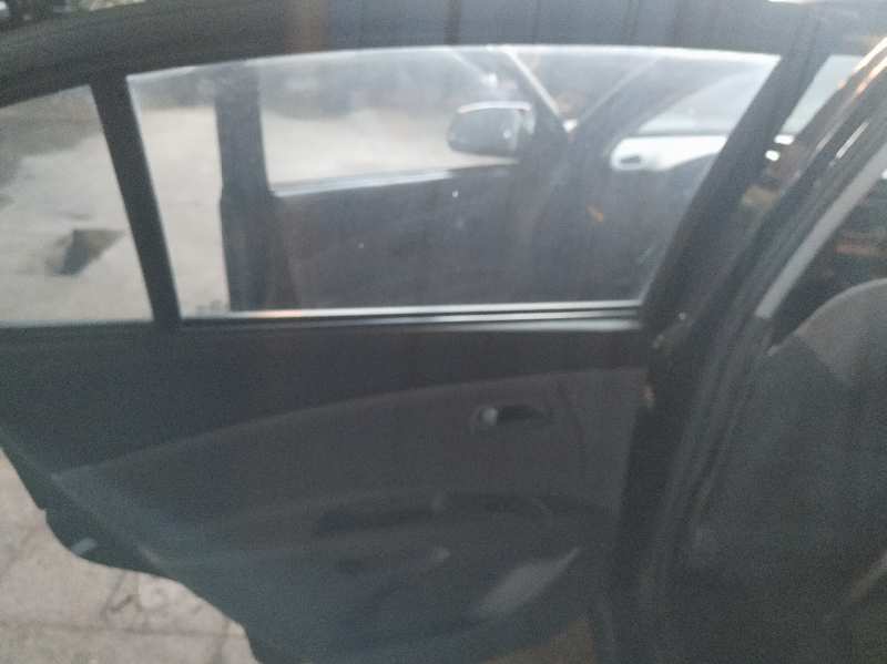 LUNA CUSTODIA TRASERA IZQUIERDA