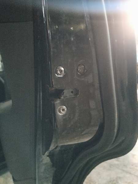 CERRADURA PUERTA TRASERA DERECHA 