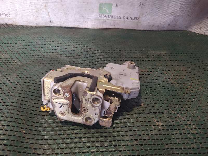 CERRADURA PUERTA DELANTERA IZQUIERDA 