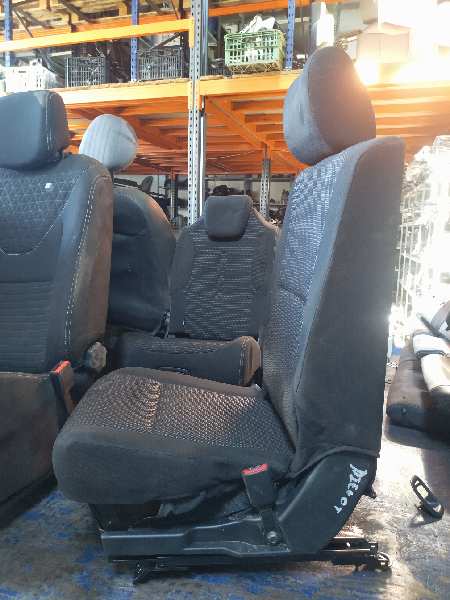 ASIENTOS TRASERO DERECHO