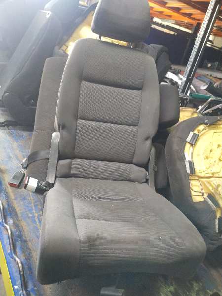 ASIENTOS TRASERO IZQUIERDO