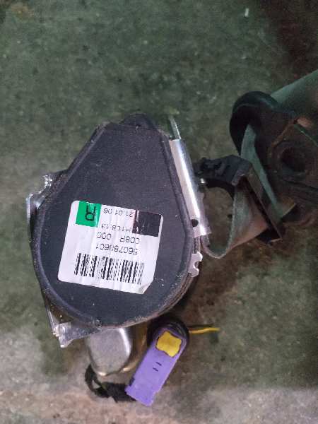 CINTURON SEGURIDAD DELANTERO DERECHO