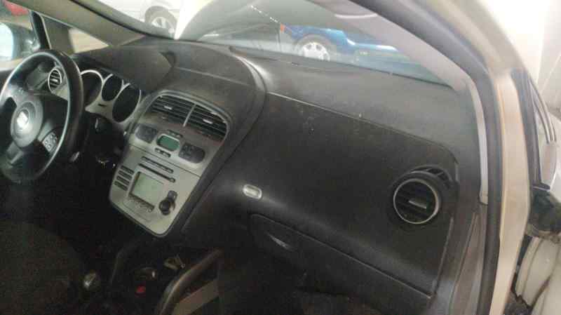 SEAT ALTEA (5P1) DESPIECE COMPLETO FARO PILOTO PARAGOLPES AIRBAG KIT CINTUORN ASIENTO TECHO PILOTO