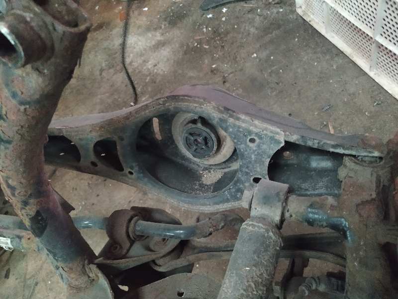 BRAZO SUSPENSION INFERIOR DELANTERO IZQUIERDO