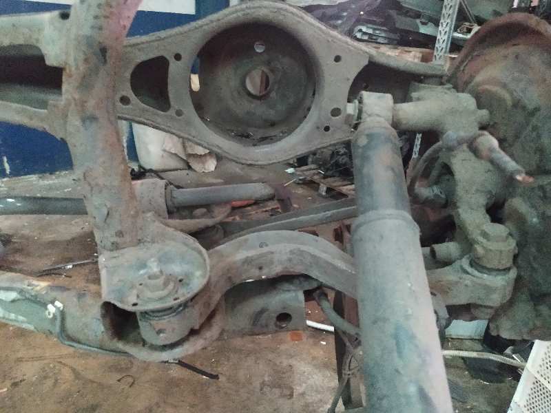 BRAZO SUSPENSION INFERIOR TRASERO IZQUIERDO
