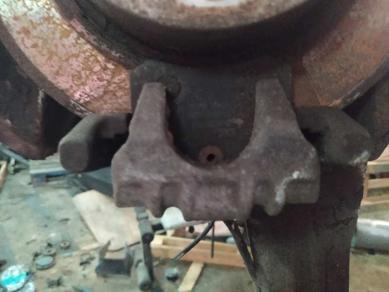 PINZA FRENO TRASERA IZQUIERDA