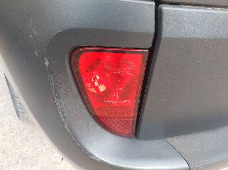 FARO ANTINIEBLA TRASERO IZQUIERDO