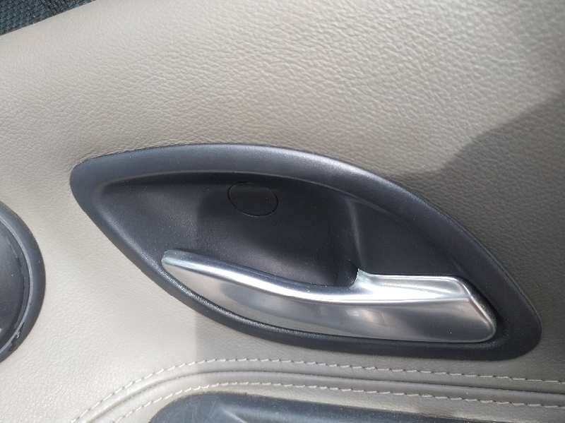 MANETA INTERIOR TRASERA DERECHA