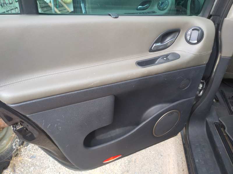 ELEVALUNAS TRASERO IZQUIERDO