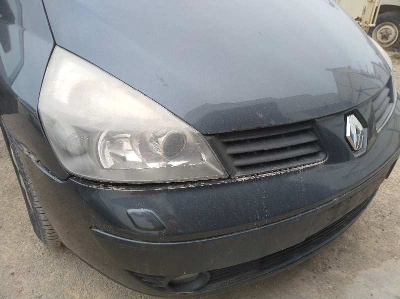 ELEVALUNAS DELANTERO DERECHO