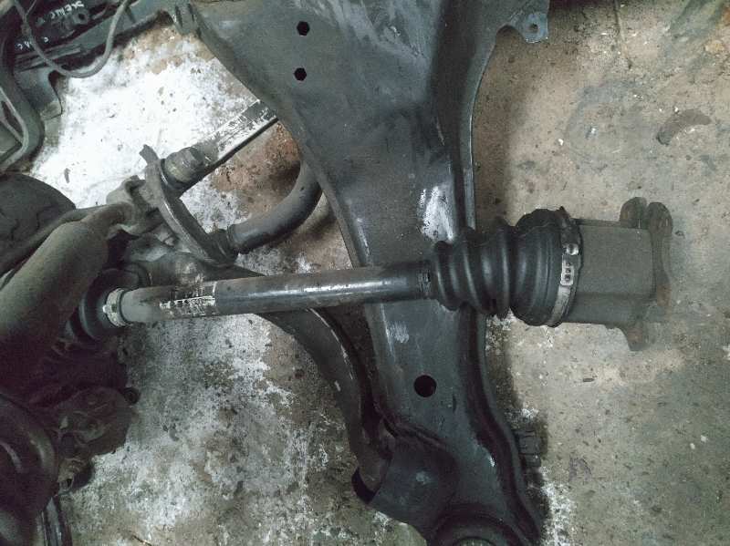 TRANSMISION DELANTERA IZQUIERDA