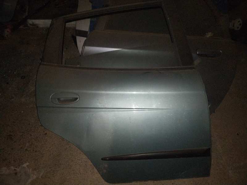 PUERTA TRASERA DERECHA