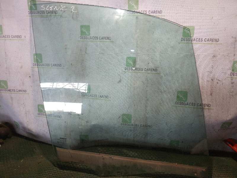 LUNA DELANTERA DERECHA