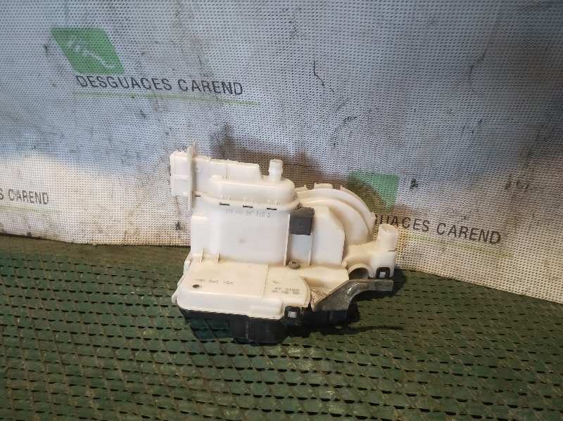 CERRADURA PUERTA DELANTERA IZQUIERDA 