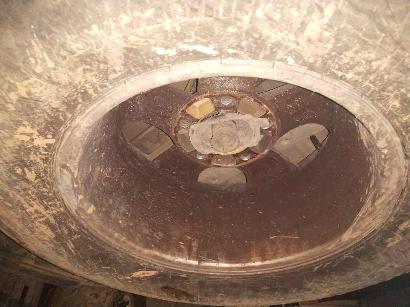 SOPORTE RUEDA RECAMBIO 